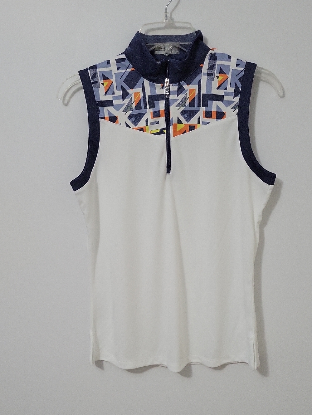 Callaway Opti-Dri  White Sleeveless Golf 1/4 Zip Top, Size Medium
